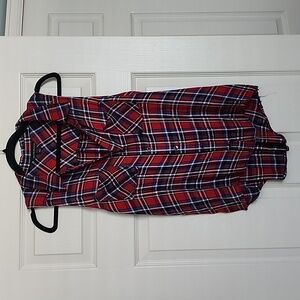 Rock & Republic sleeveless button down shirt